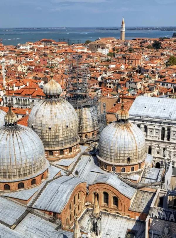 View-domes-Venice-foreground-San-Marco-Basilica